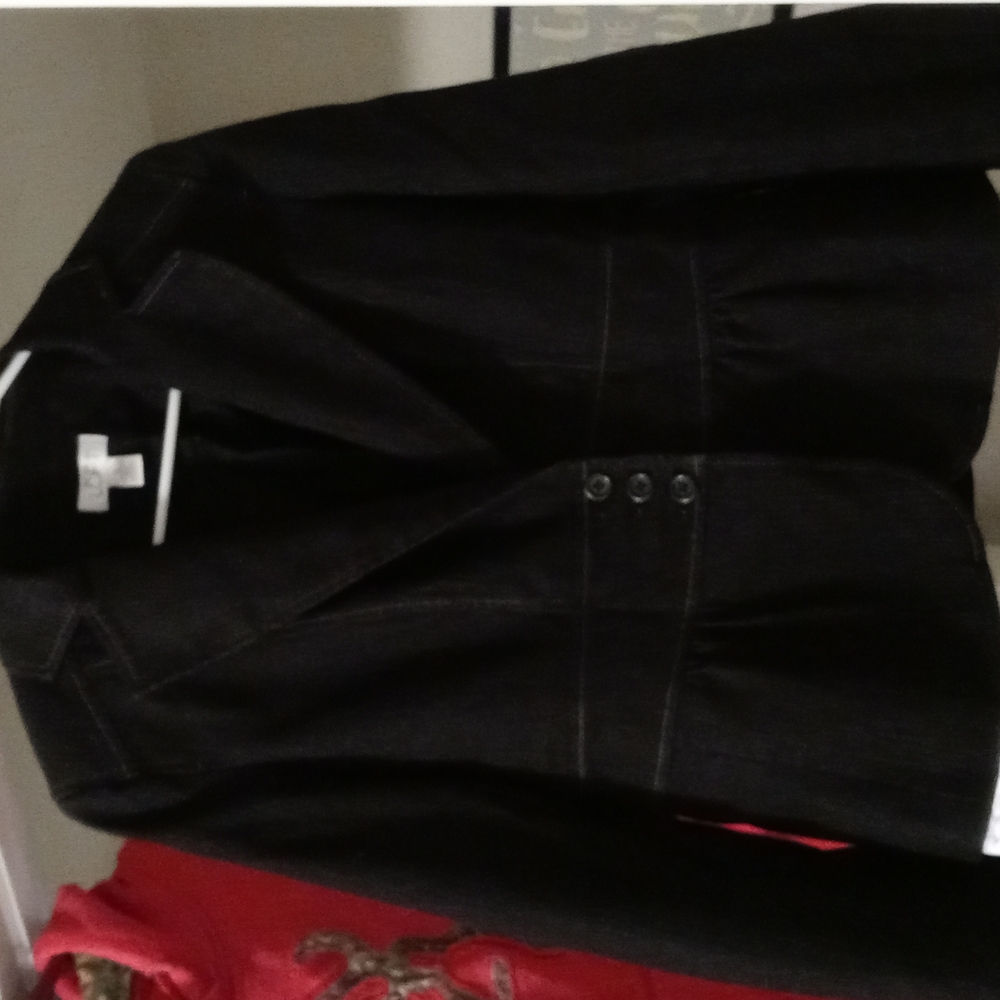 Ann taylor LOFT jacket like new size 6